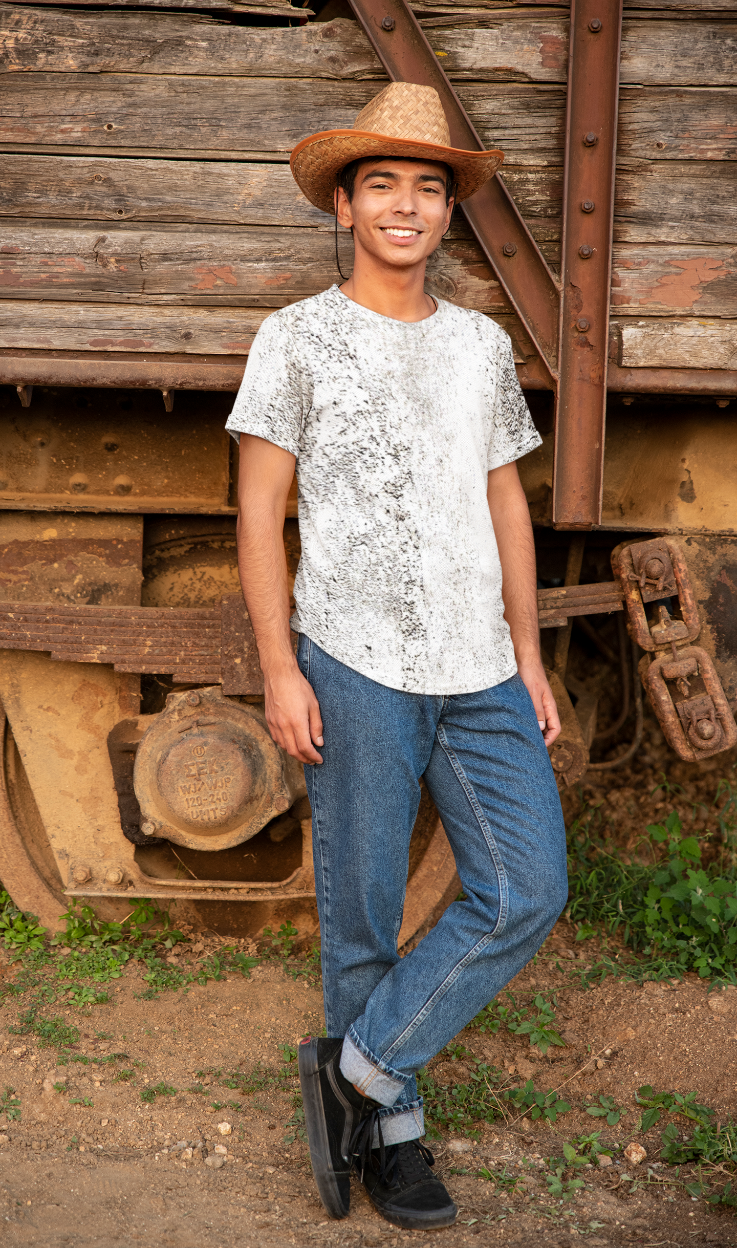 Jersey t-shirt in trendy abstract design of grey and white in 100% polyester - lightweight - stays cool and dry