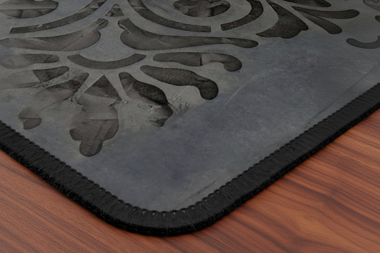 Mouse Pad with a decorative pattern hemmed with a premium finish