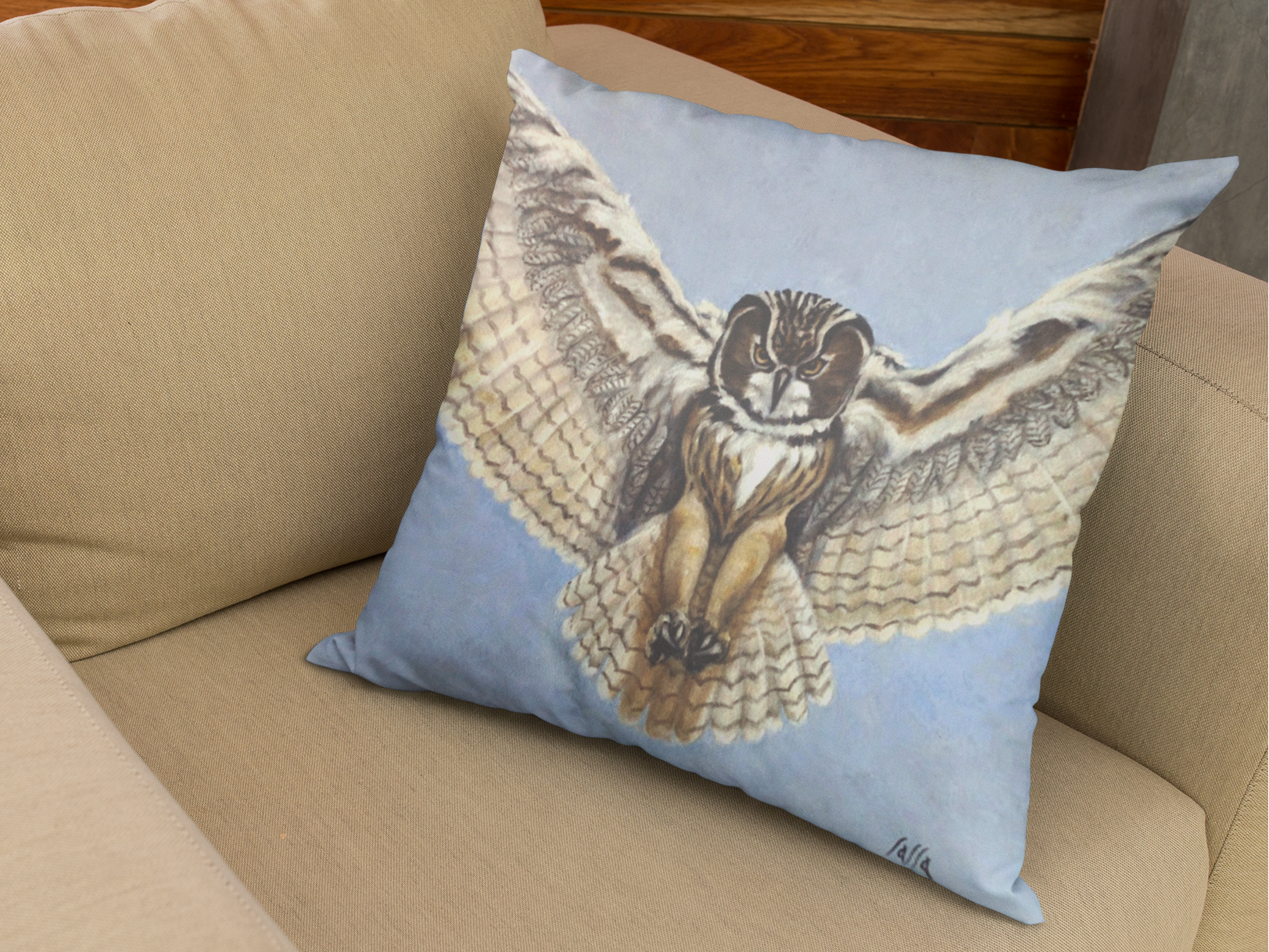 Decorative pillow with an owl design with squirrel illustration on back - 3 sizes  zippered - soft/plush