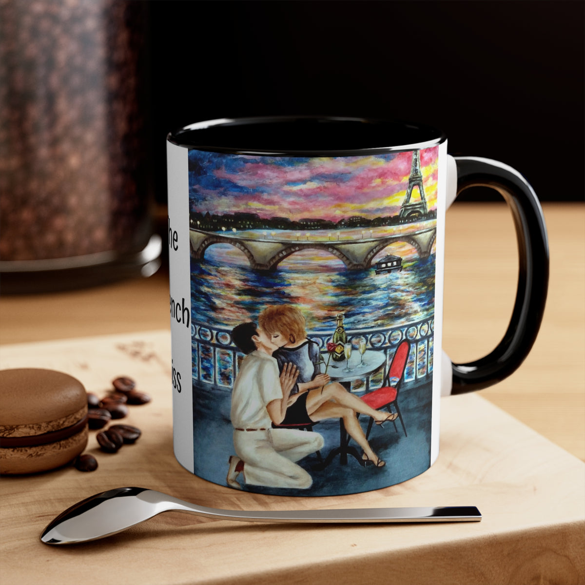 Mug with artist painting of a romantic French couple by the Eiffel Tower  